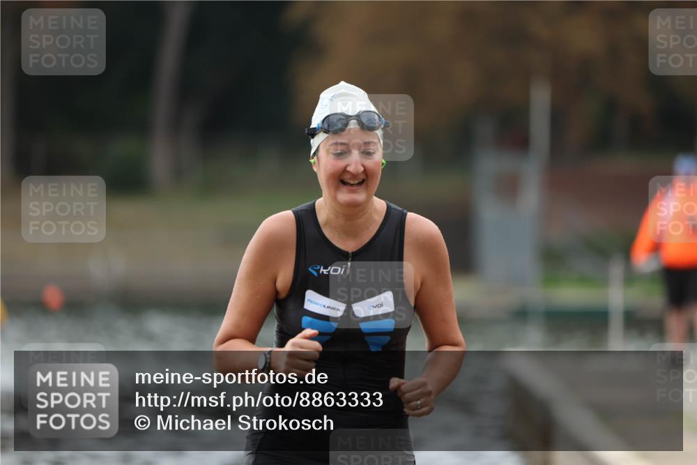 14.09.2025 - Stadtparktriathlon Michael Strokosch http://msf.ph/oto/8863333 14.09.2025 10:17:41 Schwimmen 643, 686 meine-sportfotos.de