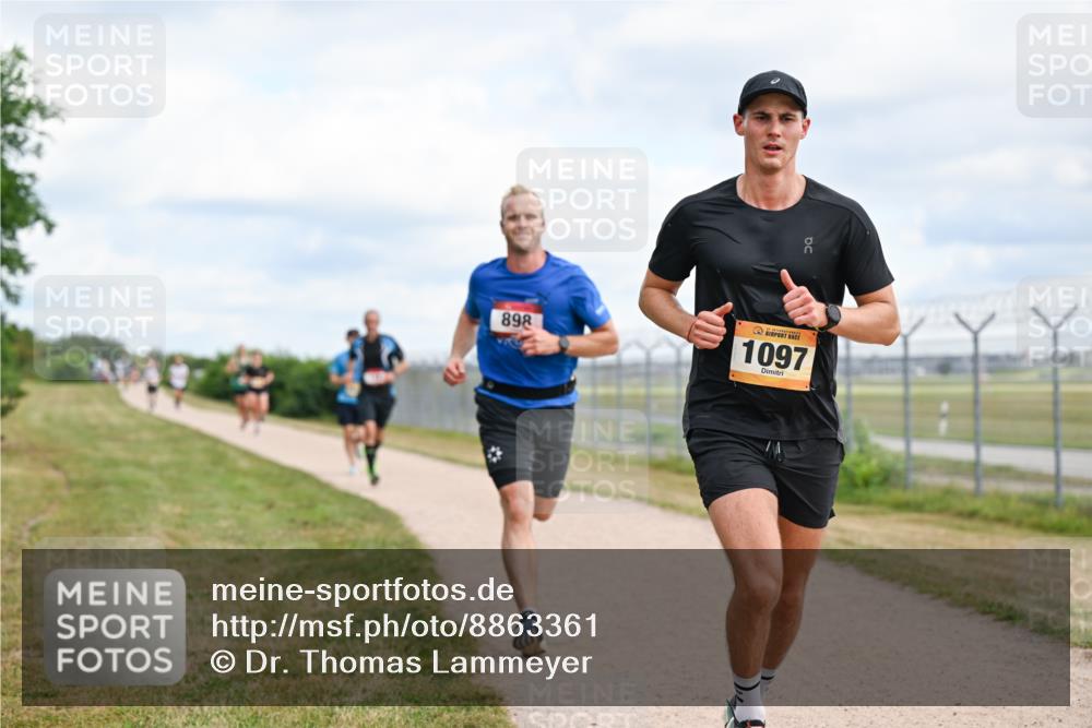 14.09.2025 - Airport Race Dr. Thomas Lammeyer http://msf.ph/oto/8863361 14.09.2025 12:02:57 Laufen 898, 1097 meine-sportfotos.de