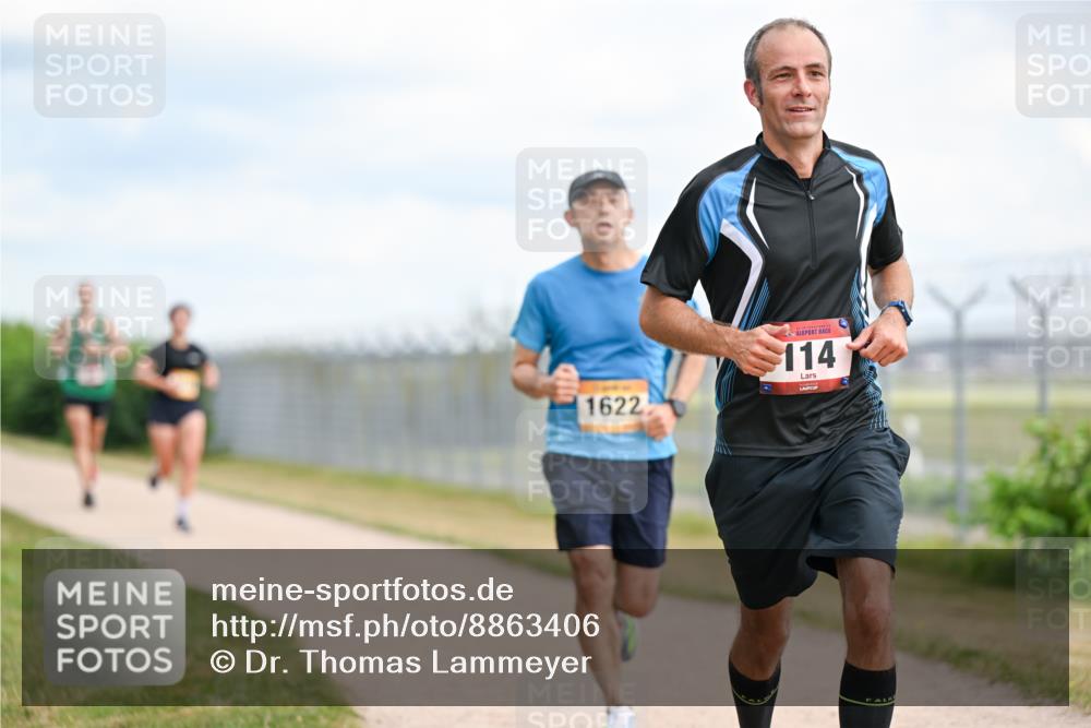 14.09.2025 - Airport Race Dr. Thomas Lammeyer http://msf.ph/oto/8863406 14.09.2025 12:03:01 Laufen 1622, 114 meine-sportfotos.de