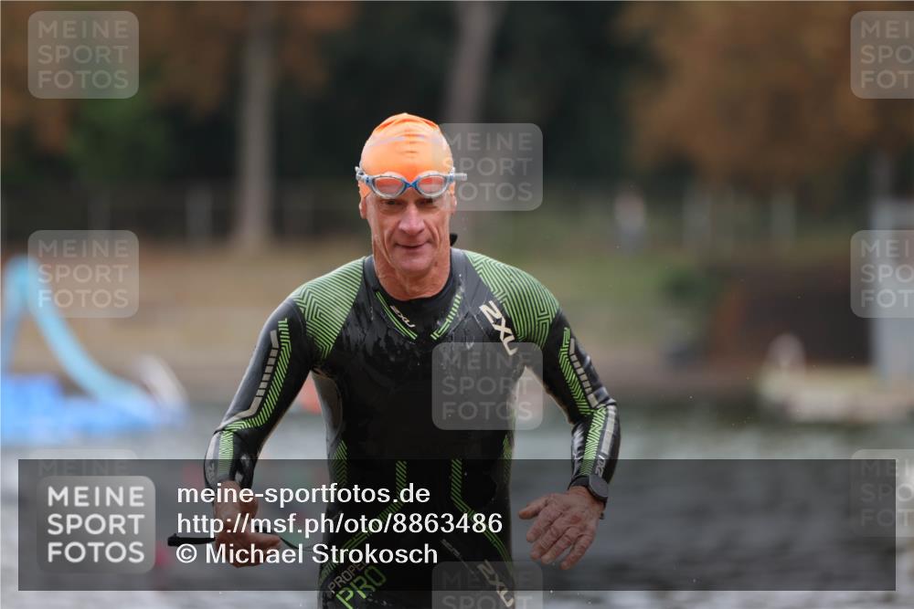 14.09.2025 - Stadtparktriathlon Michael Strokosch http://msf.ph/oto/8863486 14.09.2025 10:30:08 Schwimmen 783 meine-sportfotos.de