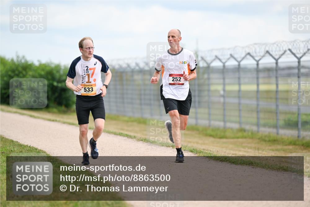 14.09.2025 - Airport Race Dr. Thomas Lammeyer http://msf.ph/oto/8863500 14.09.2025 12:03:13 Laufen 533, 252 meine-sportfotos.de