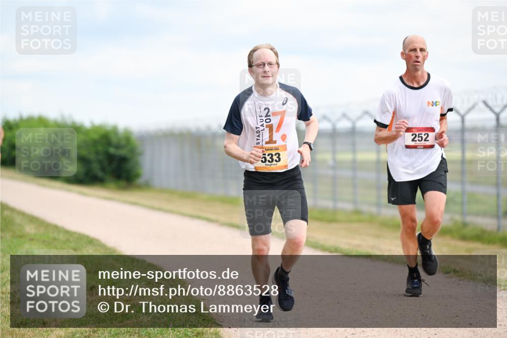 14.09.2025 - Airport Race Dr. Thomas Lammeyer http://msf.ph/oto/8863528 14.09.2025 12:03:15 Laufen 533, 252 meine-sportfotos.de