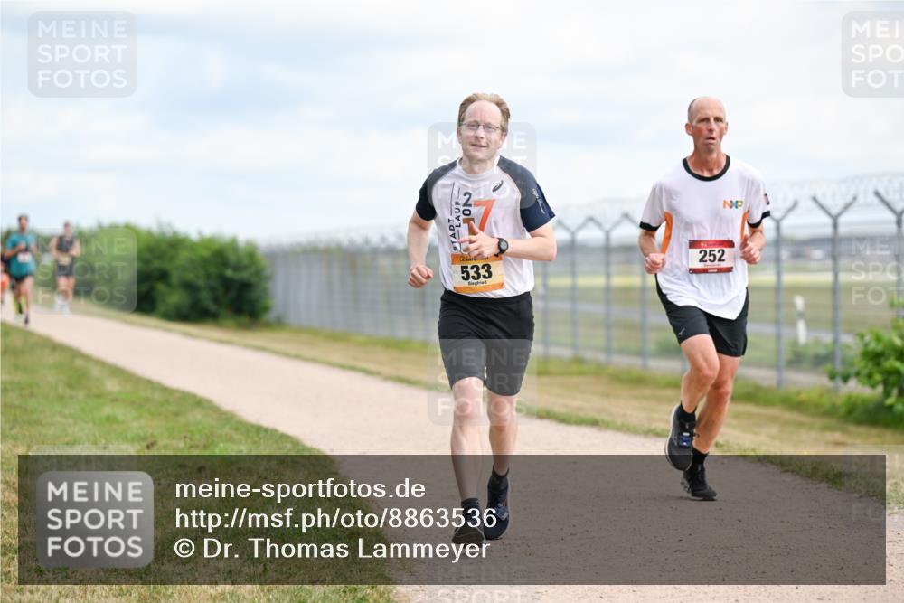 14.09.2025 - Airport Race Dr. Thomas Lammeyer http://msf.ph/oto/8863536 14.09.2025 12:03:16 Laufen 533, 252 meine-sportfotos.de