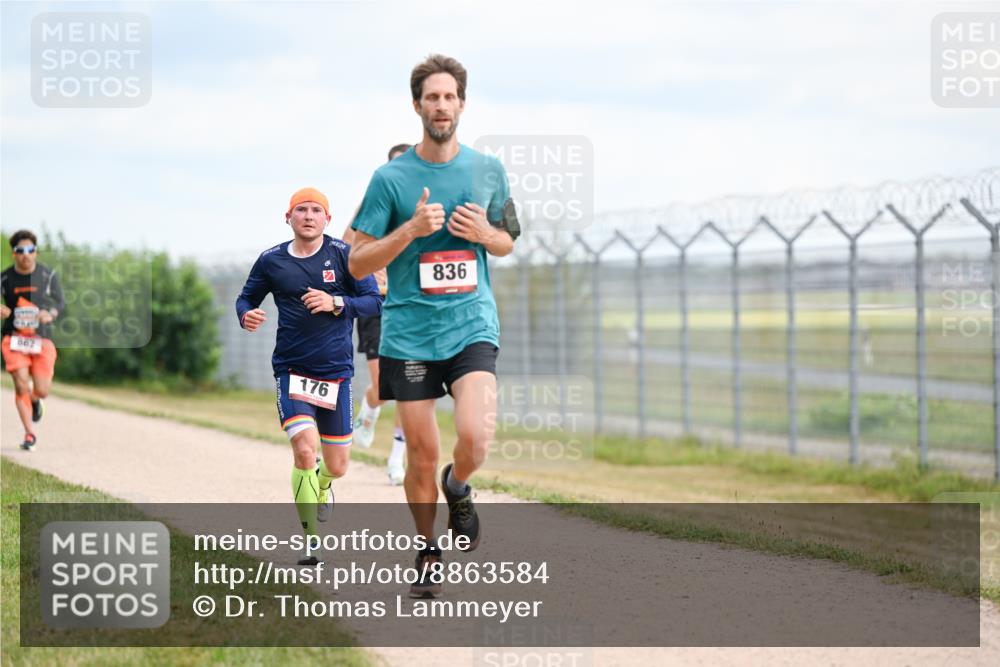 14.09.2025 - Airport Race Dr. Thomas Lammeyer http://msf.ph/oto/8863584 14.09.2025 12:03:27 Laufen 602, 176, 836 meine-sportfotos.de