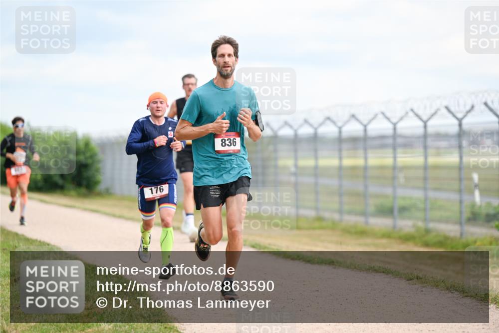 14.09.2025 - Airport Race Dr. Thomas Lammeyer http://msf.ph/oto/8863590 14.09.2025 12:03:27 Laufen 176, 836 meine-sportfotos.de