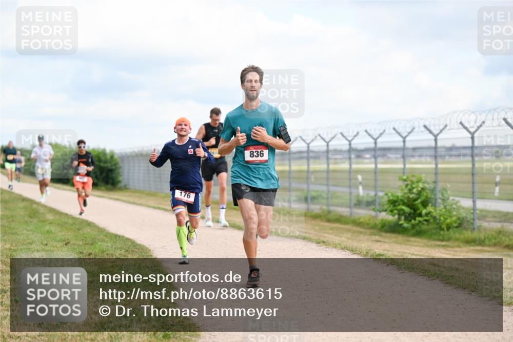 14.09.2025 - Airport Race Dr. Thomas Lammeyer http://msf.ph/oto/8863615 14.09.2025 12:03:28 Laufen 176, 261, 836 meine-sportfotos.de