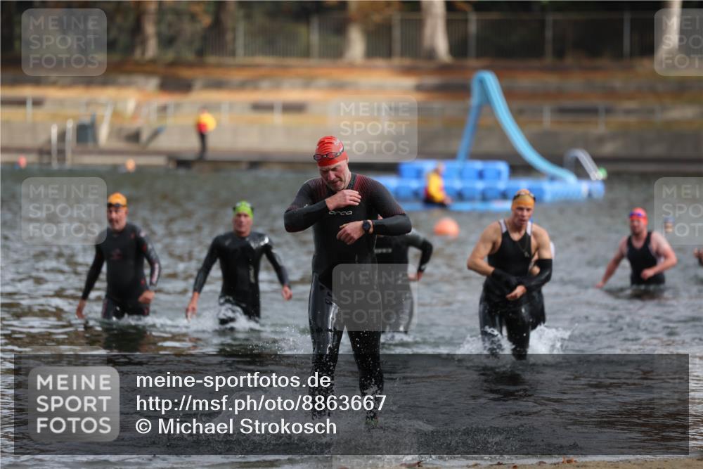 14.09.2025 - Stadtparktriathlon Michael Strokosch http://msf.ph/oto/8863667 14.09.2025 10:32:14 Schwimmen 753, 758, 759, 796 meine-sportfotos.de