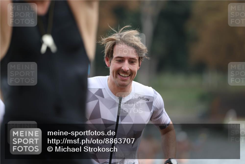 14.09.2025 - Stadtparktriathlon Michael Strokosch http://msf.ph/oto/8863707 14.09.2025 10:32:27 Schwimmen 732, 740, 748, 758, 759, 780, 782, 785, 796, 799, 800, 801, 815 meine-sportfotos.de