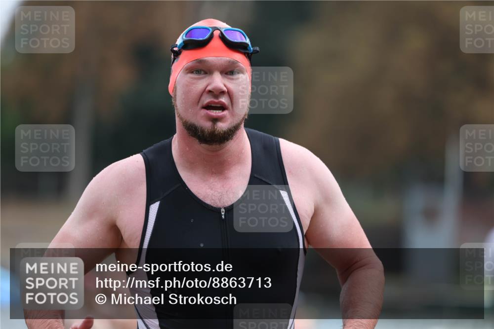 14.09.2025 - Stadtparktriathlon Michael Strokosch http://msf.ph/oto/8863713 14.09.2025 10:32:33 Schwimmen 740, 762, 780, 781, 785, 799, 801, 815 meine-sportfotos.de