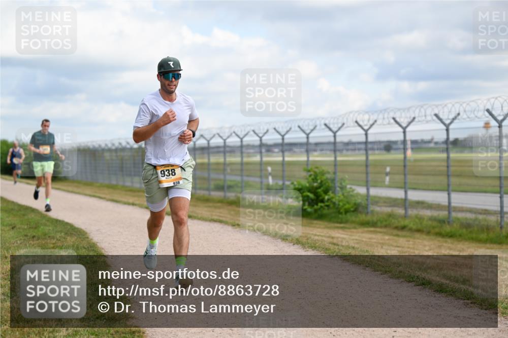 14.09.2025 - Airport Race Dr. Thomas Lammeyer http://msf.ph/oto/8863728 14.09.2025 12:03:36 Laufen 938, 938 meine-sportfotos.de