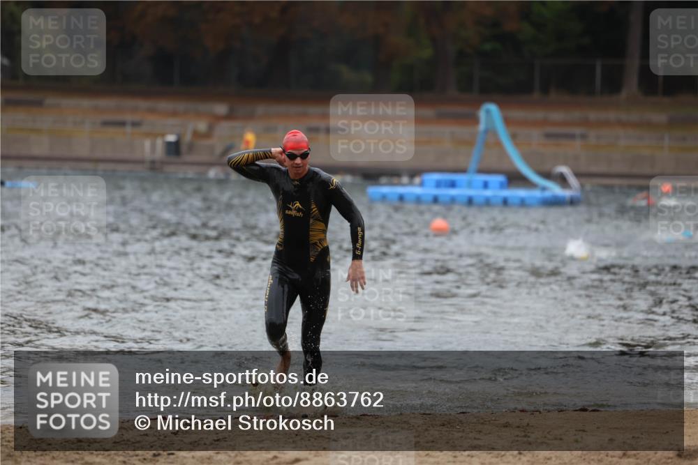14.09.2025 - Stadtparktriathlon Michael Strokosch http://msf.ph/oto/8863762 14.09.2025 08:49:07 Schwimmen 315 meine-sportfotos.de