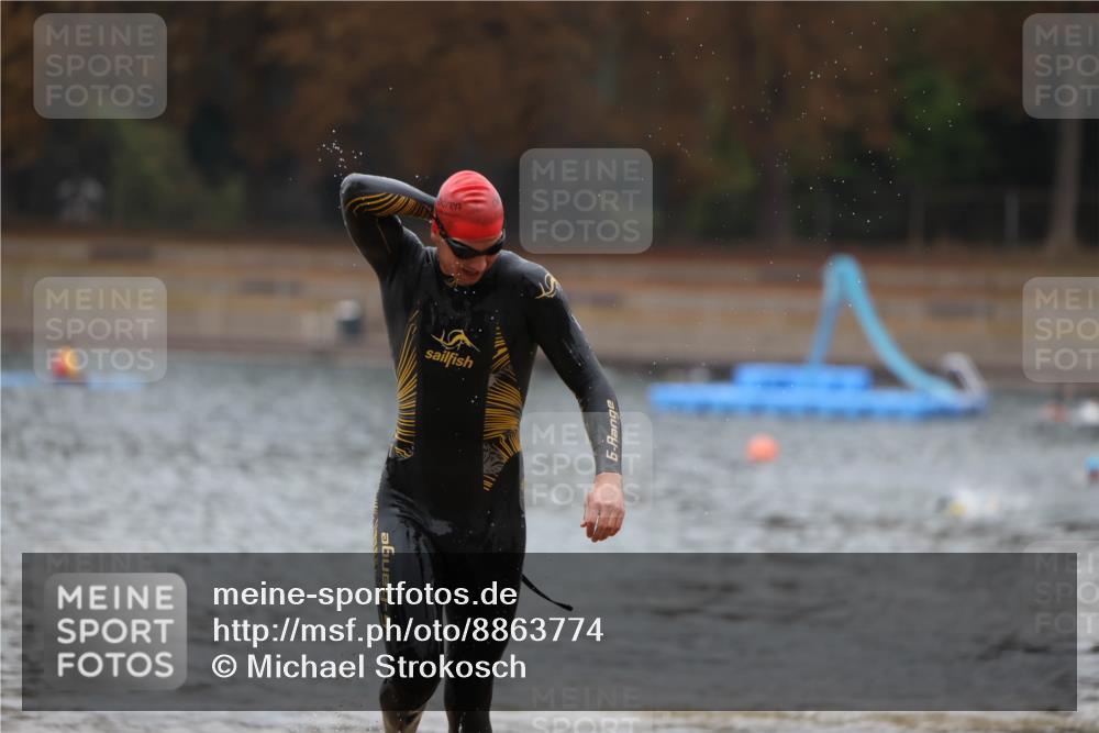 14.09.2025 - Stadtparktriathlon Michael Strokosch http://msf.ph/oto/8863774 14.09.2025 08:49:10 Schwimmen 315 meine-sportfotos.de