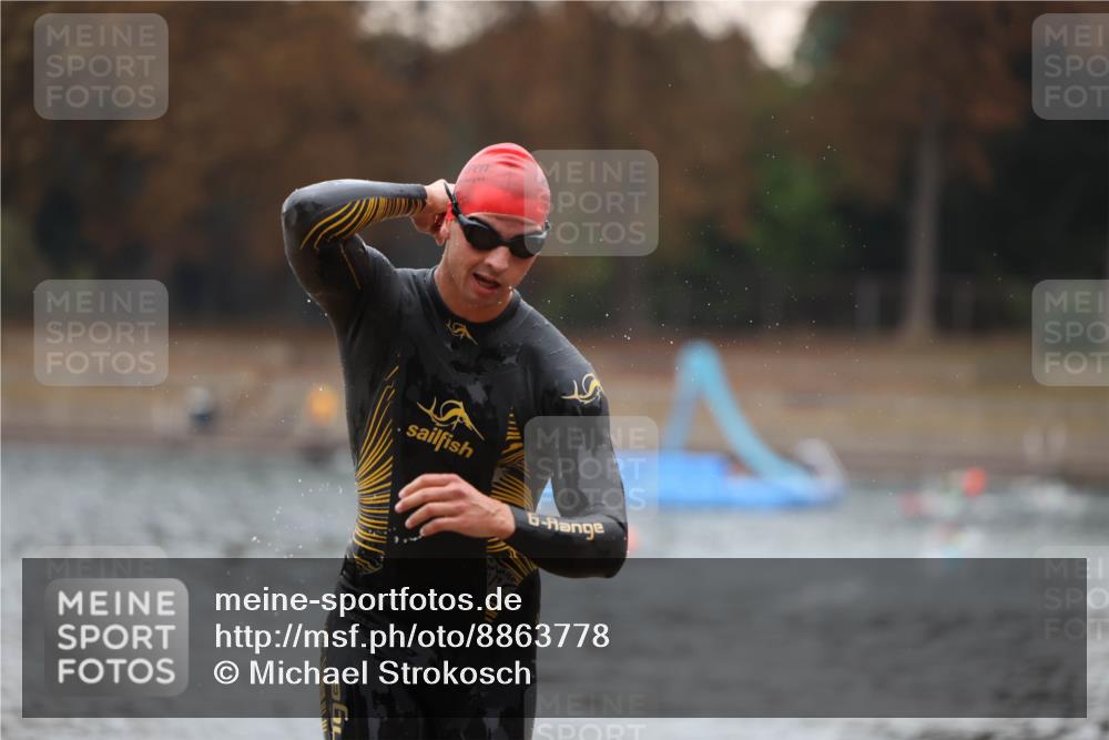 14.09.2025 - Stadtparktriathlon Michael Strokosch http://msf.ph/oto/8863778 14.09.2025 08:49:11 Schwimmen 315 meine-sportfotos.de