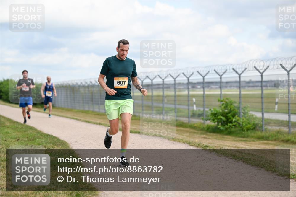 14.09.2025 - Airport Race Dr. Thomas Lammeyer http://msf.ph/oto/8863782 14.09.2025 12:03:40 Laufen 607 meine-sportfotos.de