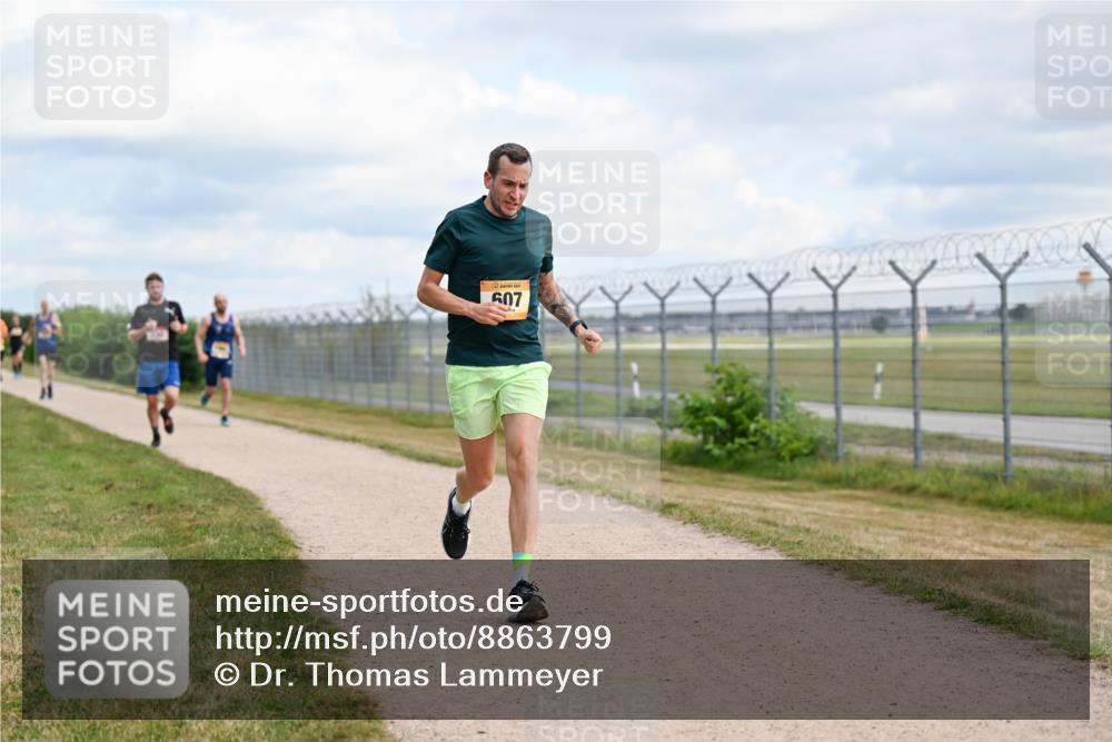 14.09.2025 - Airport Race Dr. Thomas Lammeyer http://msf.ph/oto/8863799 14.09.2025 12:03:41 Laufen 607 meine-sportfotos.de