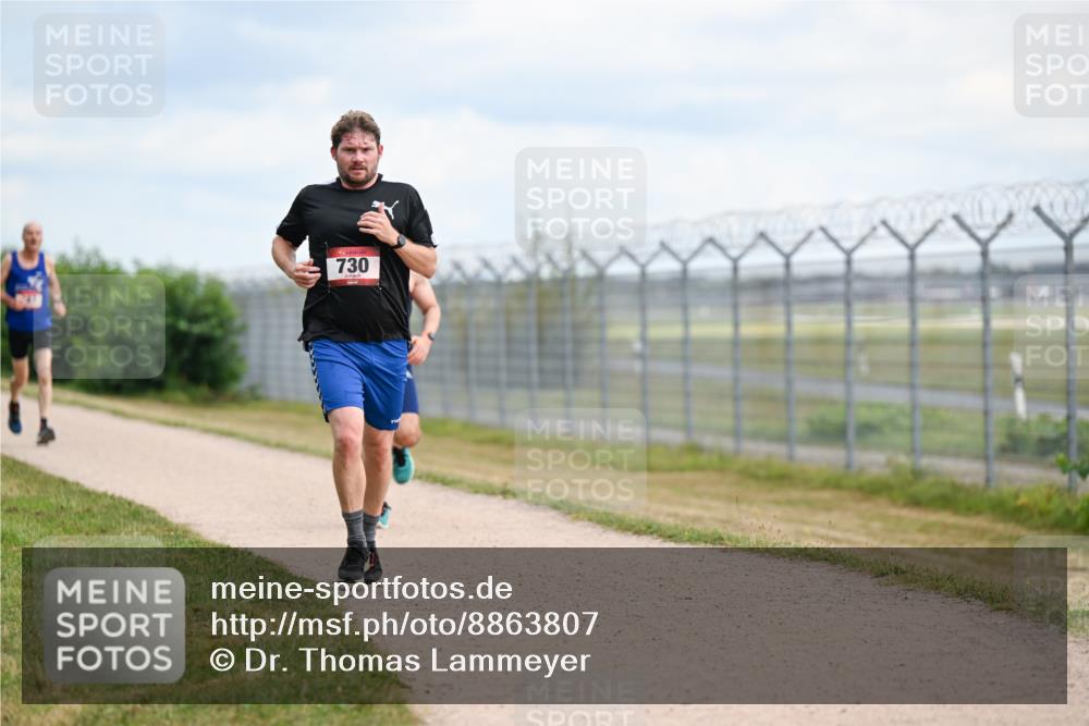 14.09.2025 - Airport Race Dr. Thomas Lammeyer http://msf.ph/oto/8863807 14.09.2025 12:03:43 Laufen 730 meine-sportfotos.de