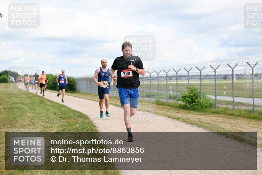 14.09.2025 - Airport Race Dr. Thomas Lammeyer http://msf.ph/oto/8863856 14.09.2025 12:03:45 Laufen 1868, 730 meine-sportfotos.de