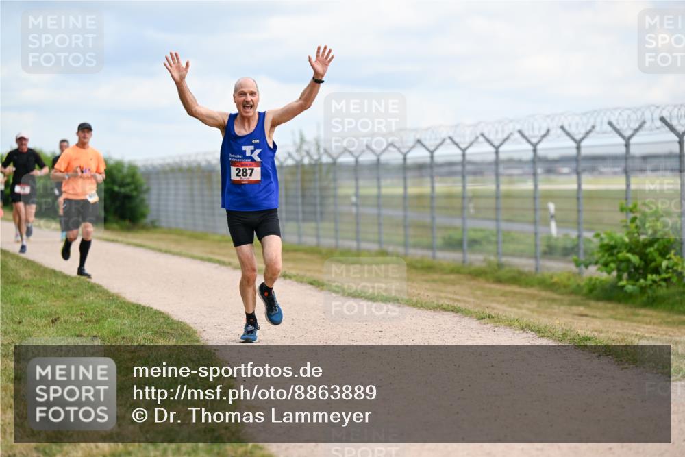 14.09.2025 - Airport Race Dr. Thomas Lammeyer http://msf.ph/oto/8863889 14.09.2025 12:03:49 Laufen 287 meine-sportfotos.de