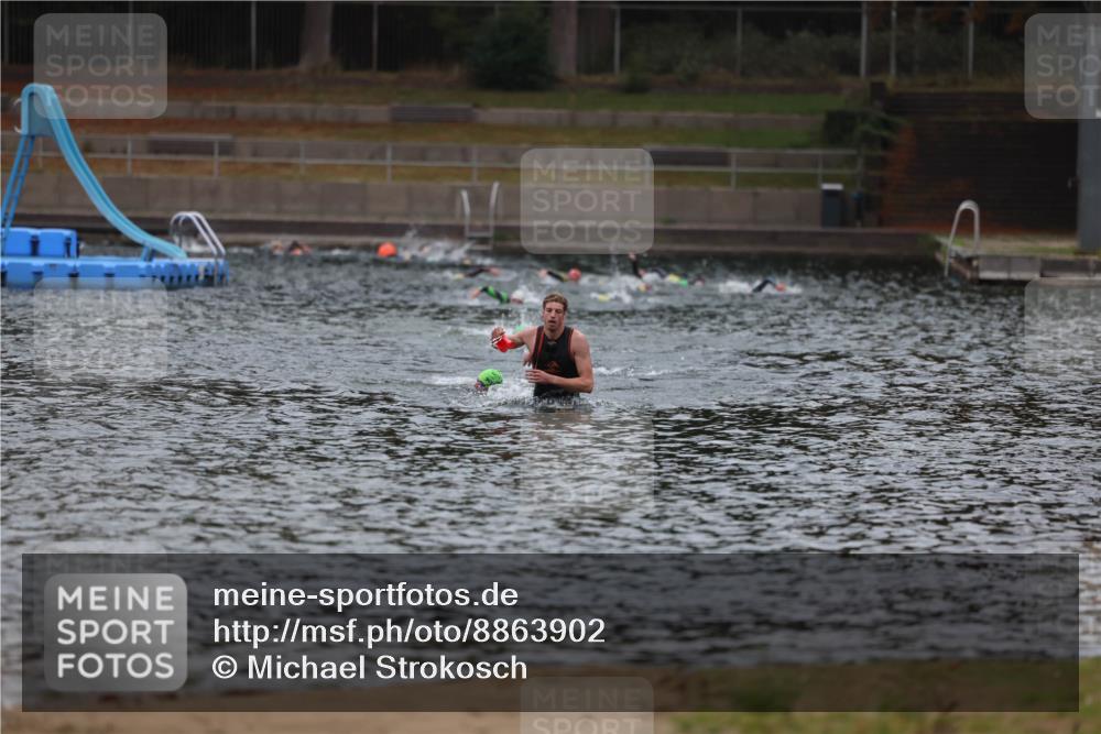 14.09.2025 - Stadtparktriathlon Michael Strokosch http://msf.ph/oto/8863902 14.09.2025 08:49:52 Schwimmen  meine-sportfotos.de