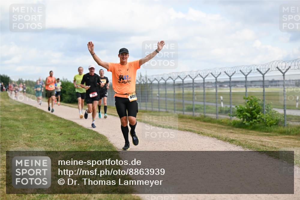 14.09.2025 - Airport Race Dr. Thomas Lammeyer http://msf.ph/oto/8863939 14.09.2025 12:03:53 Laufen 79, 4060 meine-sportfotos.de
