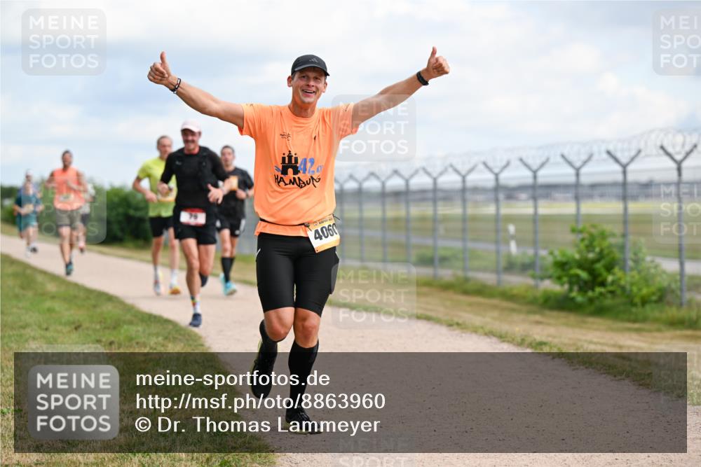 14.09.2025 - Airport Race Dr. Thomas Lammeyer http://msf.ph/oto/8863960 14.09.2025 12:03:54 Laufen 4060 meine-sportfotos.de