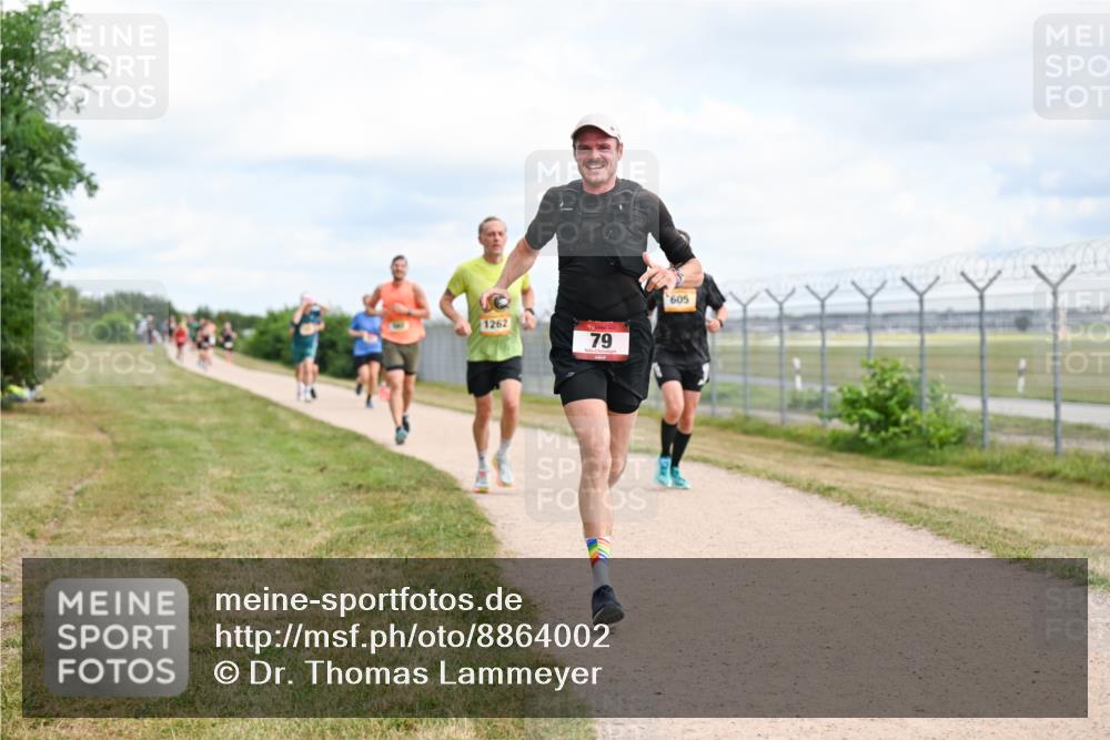 14.09.2025 - Airport Race Dr. Thomas Lammeyer http://msf.ph/oto/8864002 14.09.2025 12:03:57 Laufen 1262, 79, 605 meine-sportfotos.de