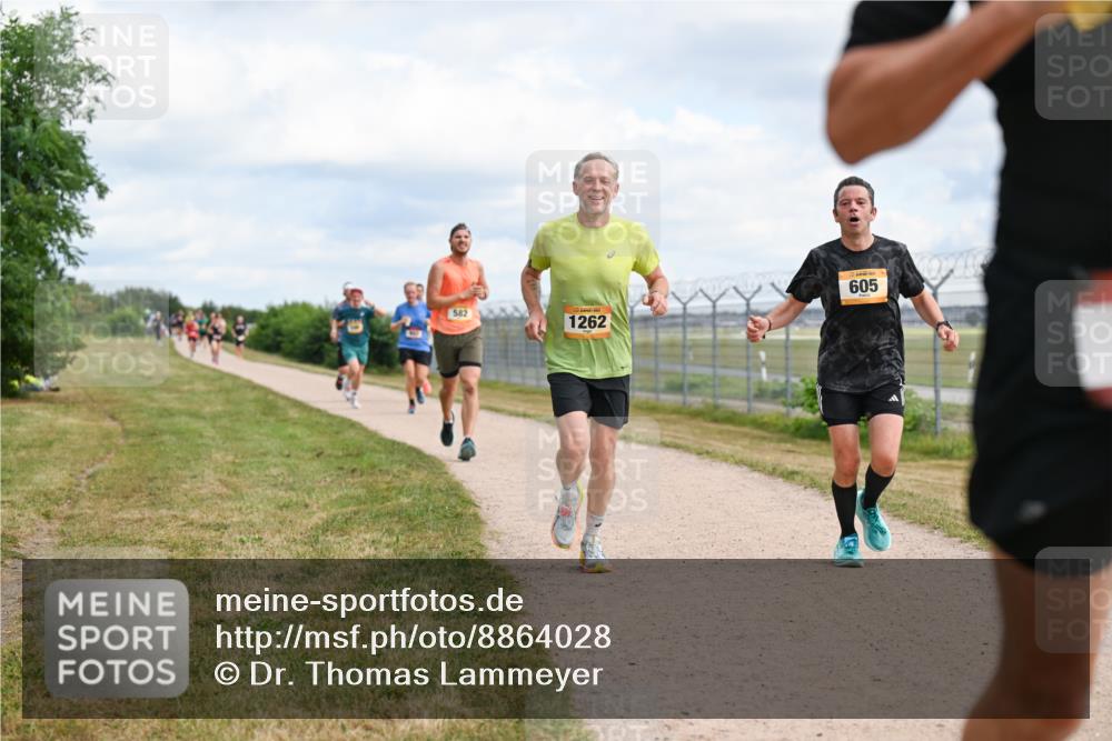 14.09.2025 - Airport Race Dr. Thomas Lammeyer http://msf.ph/oto/8864028 14.09.2025 12:03:59 Laufen 605, 582, 1262 meine-sportfotos.de