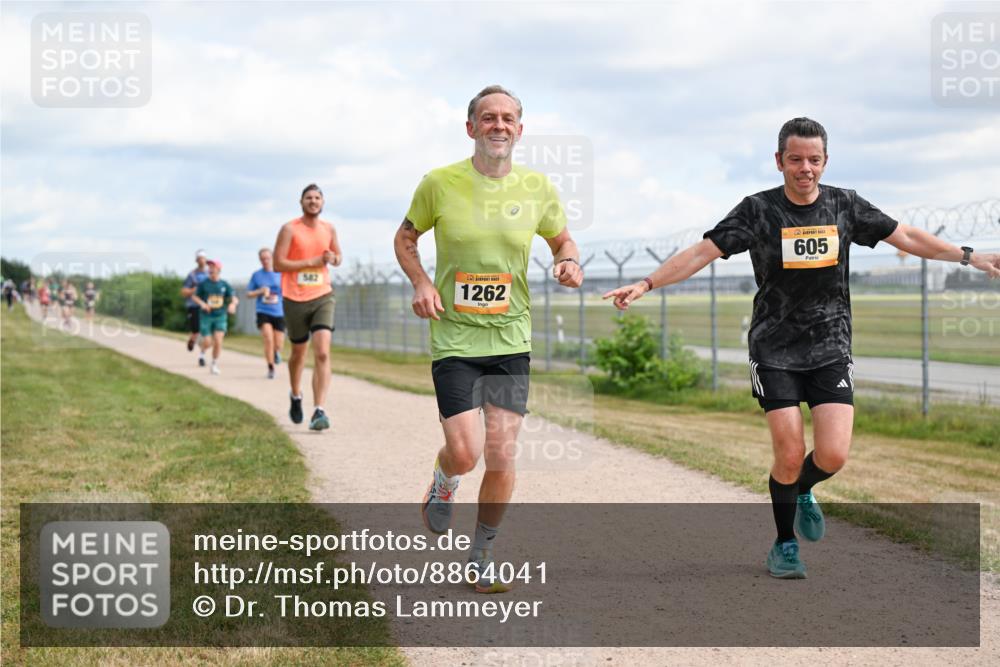 14.09.2025 - Airport Race Dr. Thomas Lammeyer http://msf.ph/oto/8864041 14.09.2025 12:03:59 Laufen 582, 1262, 605 meine-sportfotos.de