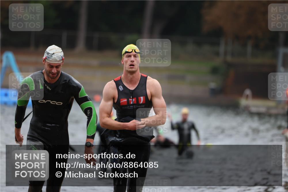14.09.2025 - Stadtparktriathlon Michael Strokosch http://msf.ph/oto/8864085 14.09.2025 08:50:47 Schwimmen 314, 322, 331, 344, 365, 377 meine-sportfotos.de