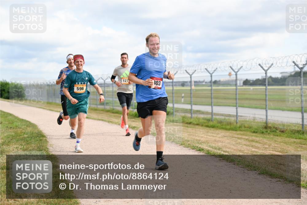 14.09.2025 - Airport Race Dr. Thomas Lammeyer http://msf.ph/oto/8864124 14.09.2025 12:04:05 Laufen 127, 303, 596 meine-sportfotos.de