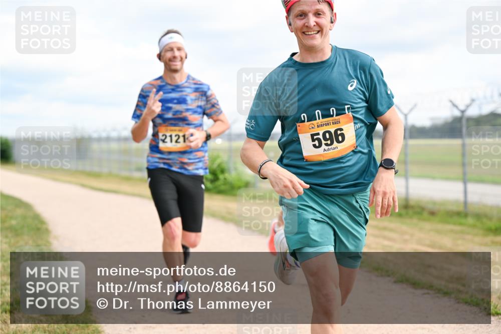 14.09.2025 - Airport Race Dr. Thomas Lammeyer http://msf.ph/oto/8864150 14.09.2025 12:04:06 Laufen 2121, 202, 596 meine-sportfotos.de