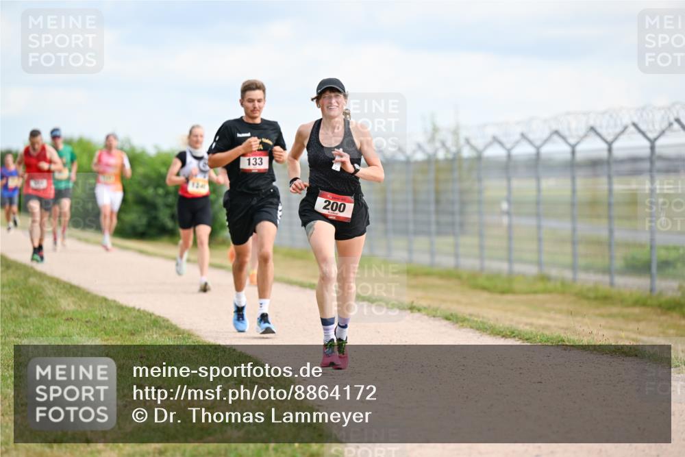 14.09.2025 - Airport Race Dr. Thomas Lammeyer http://msf.ph/oto/8864172 14.09.2025 12:04:13 Laufen 1341, 133, 200 meine-sportfotos.de