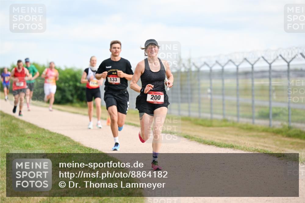14.09.2025 - Airport Race Dr. Thomas Lammeyer http://msf.ph/oto/8864182 14.09.2025 12:04:14 Laufen 133, 200 meine-sportfotos.de