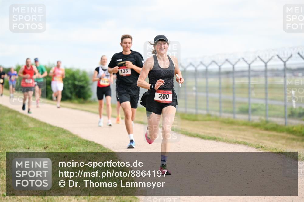 14.09.2025 - Airport Race Dr. Thomas Lammeyer http://msf.ph/oto/8864197 14.09.2025 12:04:15 Laufen 133, 200 meine-sportfotos.de