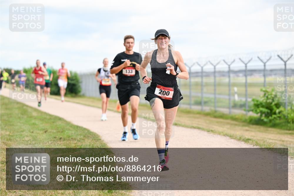 14.09.2025 - Airport Race Dr. Thomas Lammeyer http://msf.ph/oto/8864216 14.09.2025 12:04:15 Laufen 133, 200 meine-sportfotos.de
