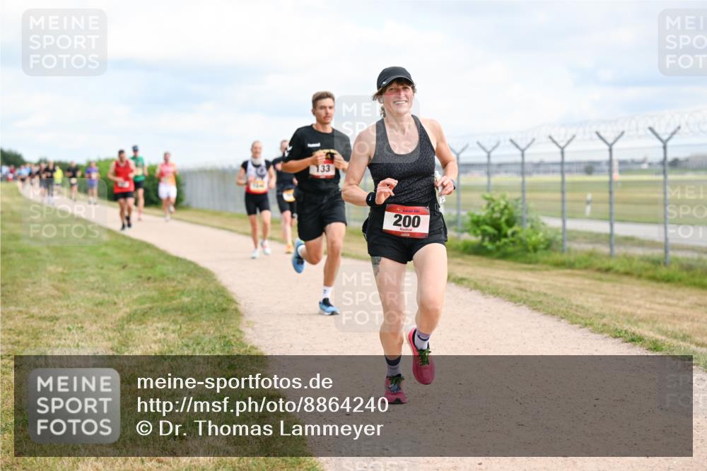 14.09.2025 - Airport Race Dr. Thomas Lammeyer http://msf.ph/oto/8864240 14.09.2025 12:04:16 Laufen 133, 200 meine-sportfotos.de