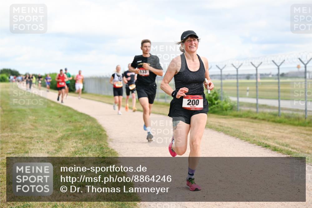 14.09.2025 - Airport Race Dr. Thomas Lammeyer http://msf.ph/oto/8864246 14.09.2025 12:04:17 Laufen 133, 200 meine-sportfotos.de