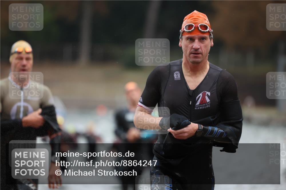 14.09.2025 - Stadtparktriathlon Michael Strokosch http://msf.ph/oto/8864247 14.09.2025 08:51:30 Schwimmen 301, 318, 324, 340, 347, 350, 354, 373 meine-sportfotos.de