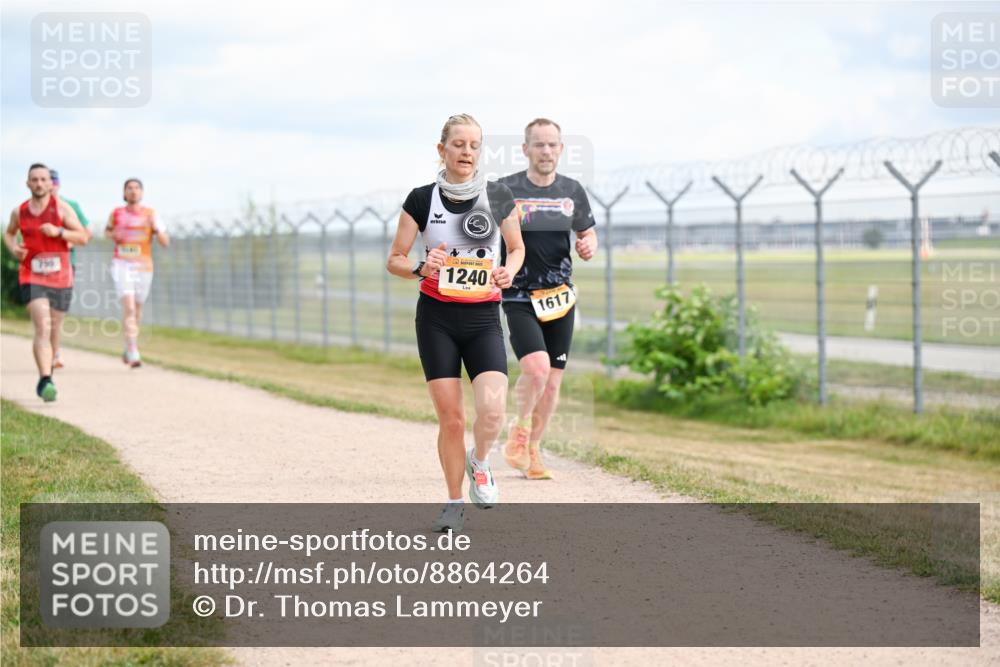 14.09.2025 - Airport Race Dr. Thomas Lammeyer http://msf.ph/oto/8864264 14.09.2025 12:04:19 Laufen 1240, 1617 meine-sportfotos.de