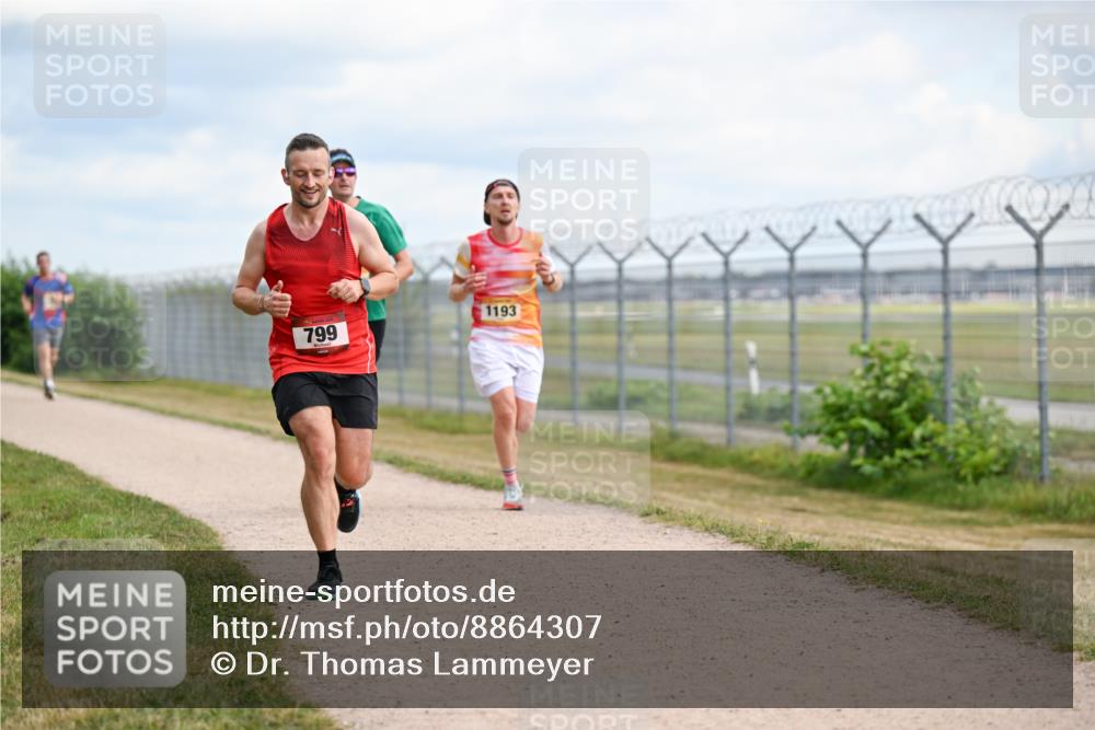14.09.2025 - Airport Race Dr. Thomas Lammeyer http://msf.ph/oto/8864307 14.09.2025 12:04:22 Laufen 1193, 799 meine-sportfotos.de