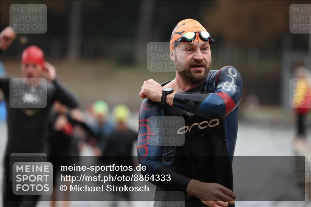 14.09.2025 - Stadtparktriathlon Michael Strokosch http://msf.ph/oto/8864333 14.09.2025 08:51:51 Schwimmen 304, 323, 326, 333, 342, 352, 358, 362, 363, 371 meine-sportfotos.de