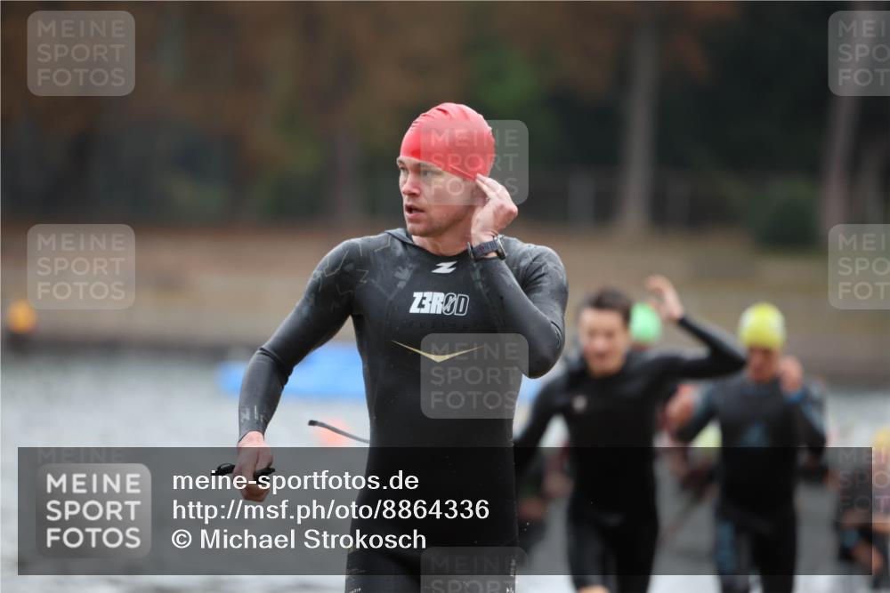 14.09.2025 - Stadtparktriathlon Michael Strokosch http://msf.ph/oto/8864336 14.09.2025 08:51:52 Schwimmen 304, 326, 333, 342, 352, 358, 362, 363, 371 meine-sportfotos.de
