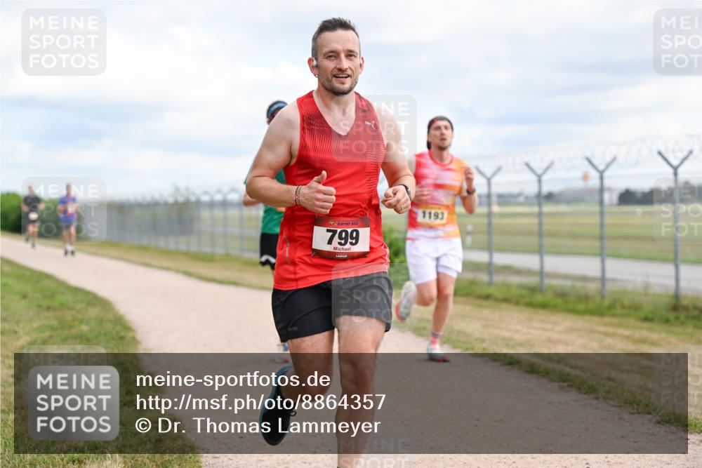 14.09.2025 - Airport Race Dr. Thomas Lammeyer http://msf.ph/oto/8864357 14.09.2025 12:04:24 Laufen 799, 1193 meine-sportfotos.de