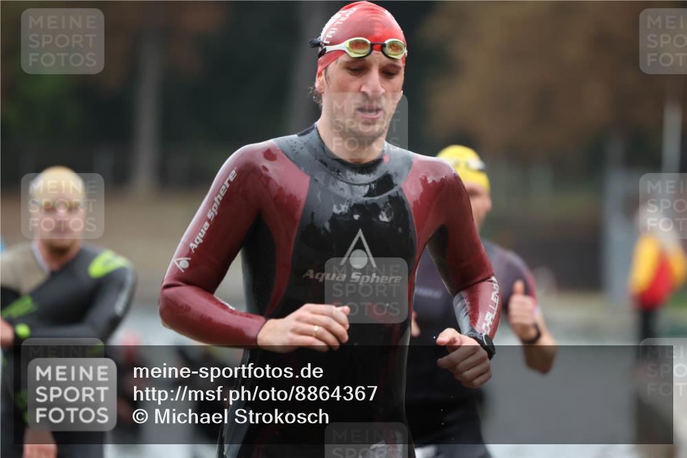 14.09.2025 - Stadtparktriathlon Michael Strokosch http://msf.ph/oto/8864367 14.09.2025 08:51:59 Schwimmen 304, 333, 337, 341, 342, 358, 362, 366, 451 meine-sportfotos.de