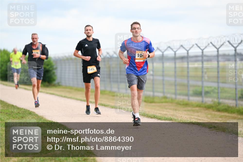 14.09.2025 - Airport Race Dr. Thomas Lammeyer http://msf.ph/oto/8864390 14.09.2025 12:04:30 Laufen 506, 345, 10, 1045 meine-sportfotos.de
