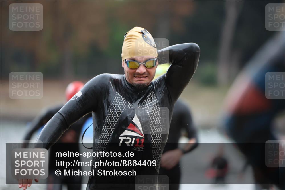 14.09.2025 - Stadtparktriathlon Michael Strokosch http://msf.ph/oto/8864409 14.09.2025 08:52:09 Schwimmen 316, 325, 327, 328, 332, 337, 341, 366, 372, 451 meine-sportfotos.de