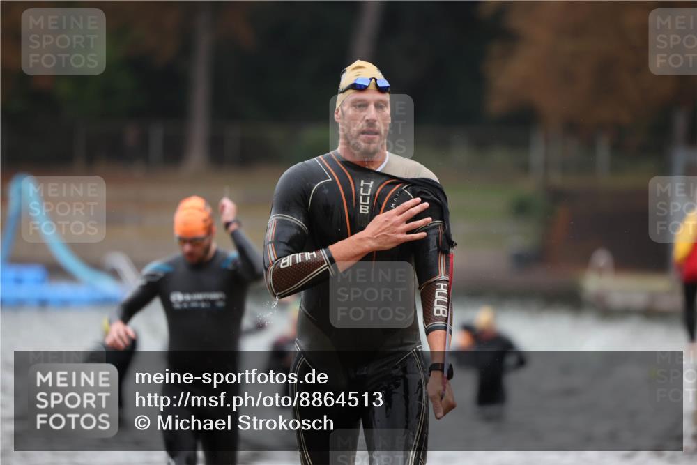 14.09.2025 - Stadtparktriathlon Michael Strokosch http://msf.ph/oto/8864513 14.09.2025 08:52:37 Schwimmen 321, 336, 360 meine-sportfotos.de