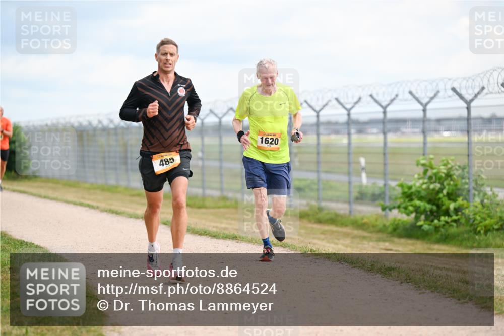 14.09.2025 - Airport Race Dr. Thomas Lammeyer http://msf.ph/oto/8864524 14.09.2025 12:04:39 Laufen 1620, 485 meine-sportfotos.de