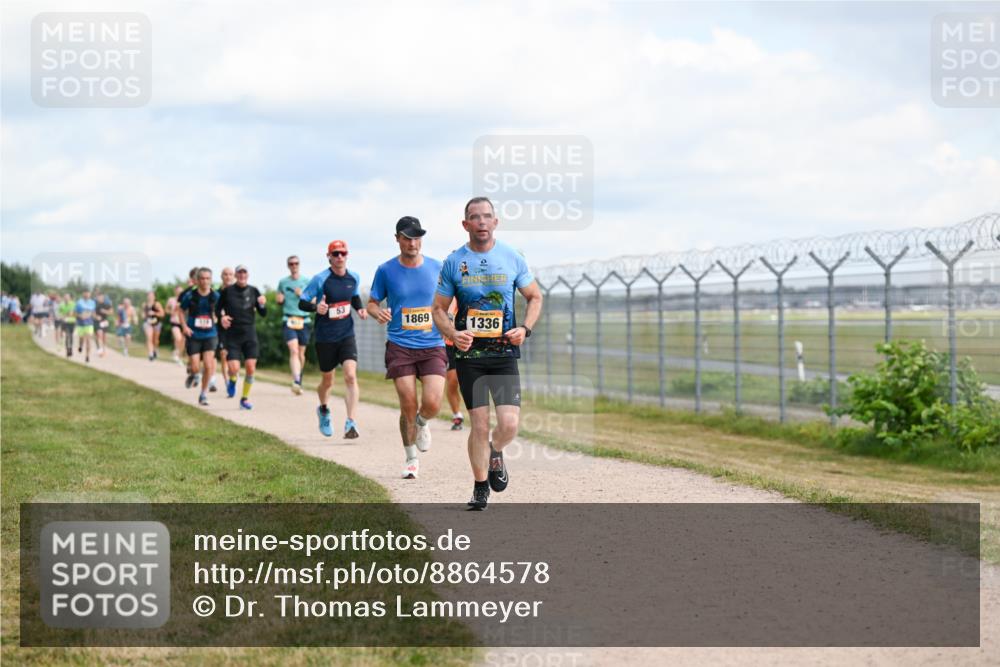 14.09.2025 - Airport Race Dr. Thomas Lammeyer http://msf.ph/oto/8864578 14.09.2025 12:04:43 Laufen 1869, 1336 meine-sportfotos.de