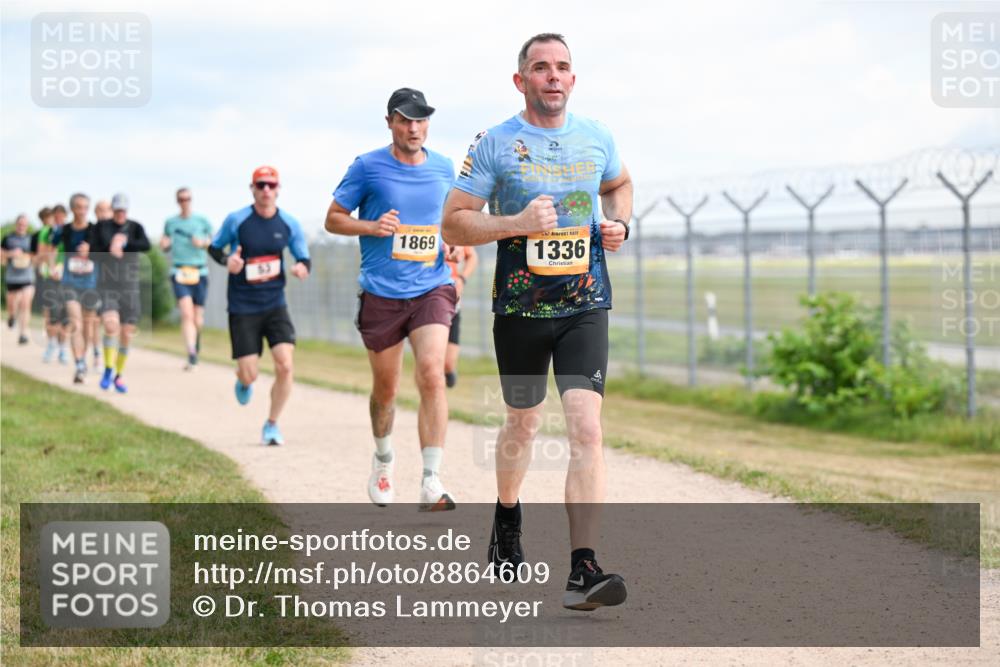 14.09.2025 - Airport Race Dr. Thomas Lammeyer http://msf.ph/oto/8864609 14.09.2025 12:04:45 Laufen 29, 21, 1869, 1336 meine-sportfotos.de